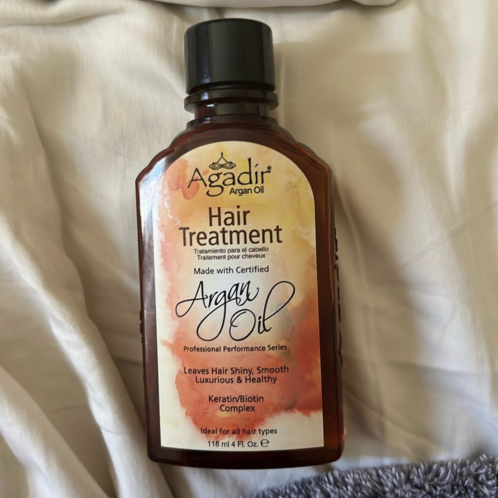 Agadir Aragan oil hair treatment